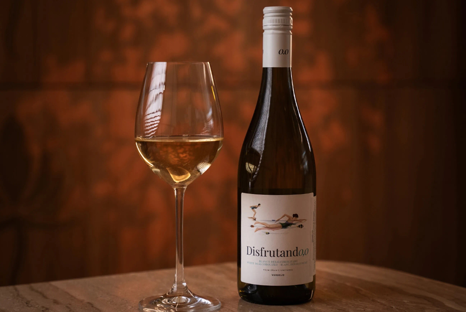 Non-alcoholic wine Disfrutand 0,0