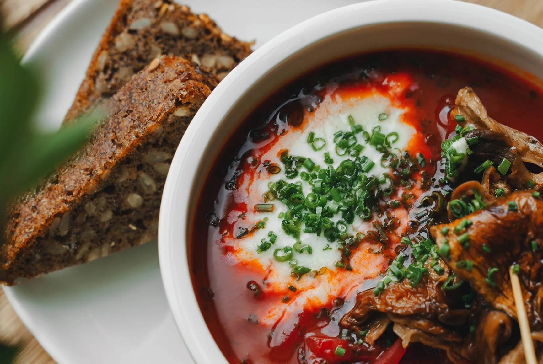 Borscht with white mushrooms