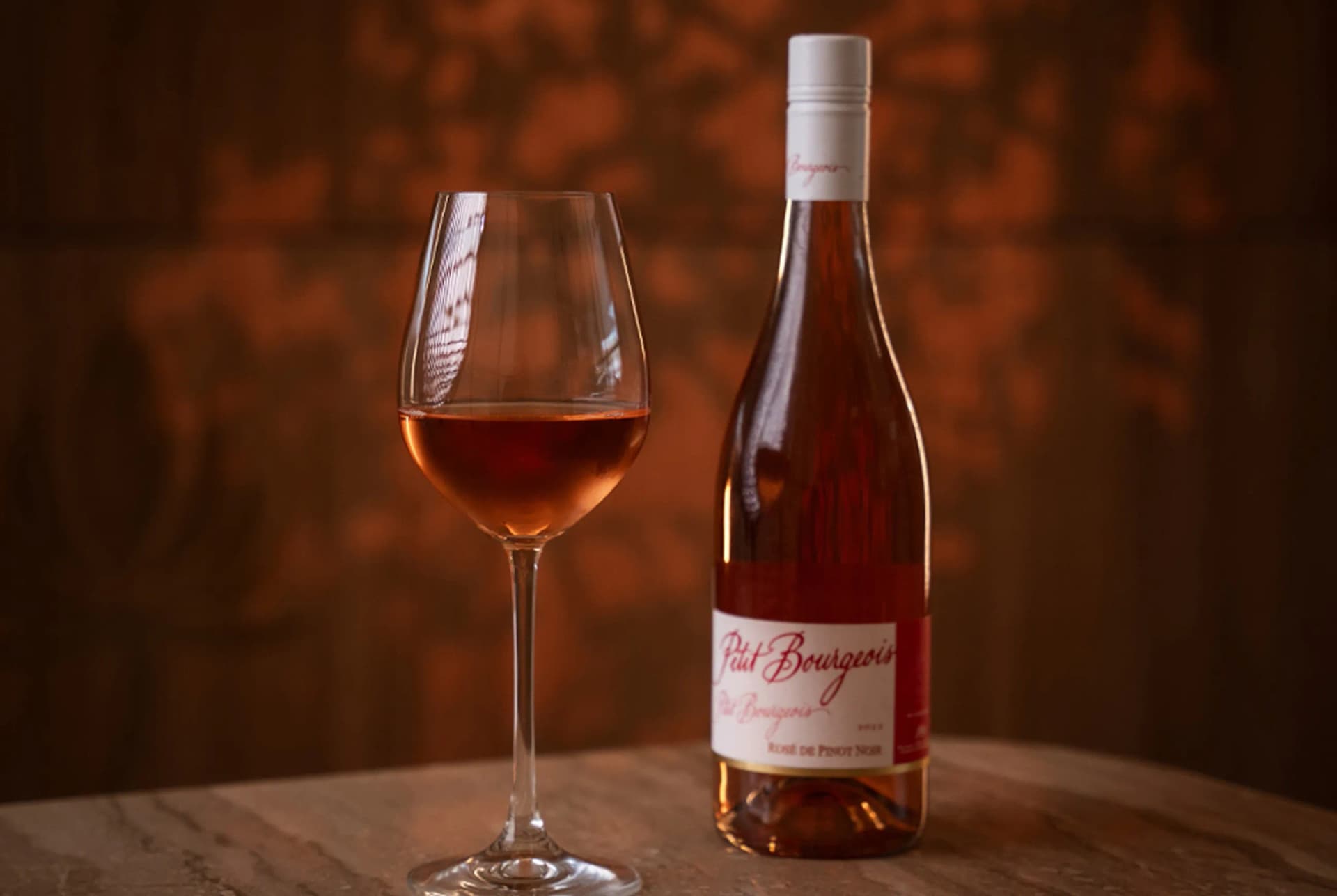 Вино Petit Bourgeois Rose de Pinot Noir