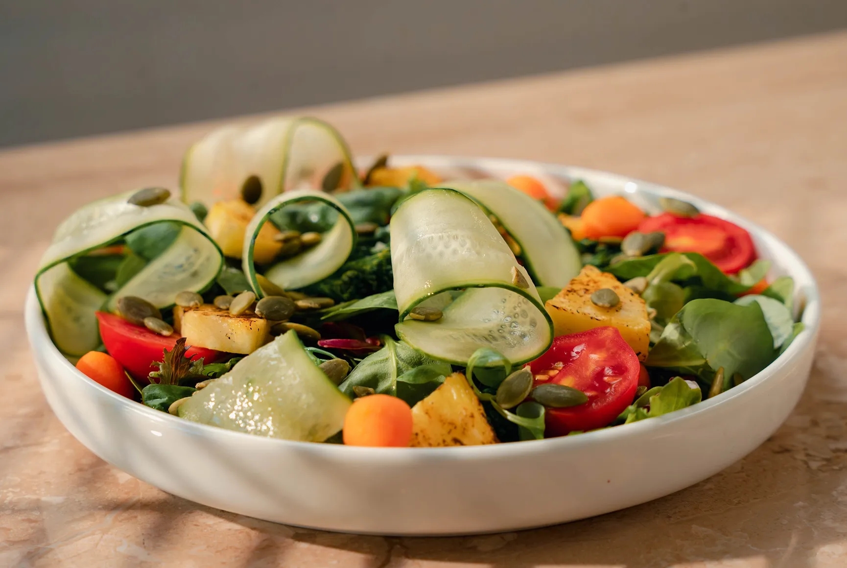 Salad with grilled pineapple and broccolini